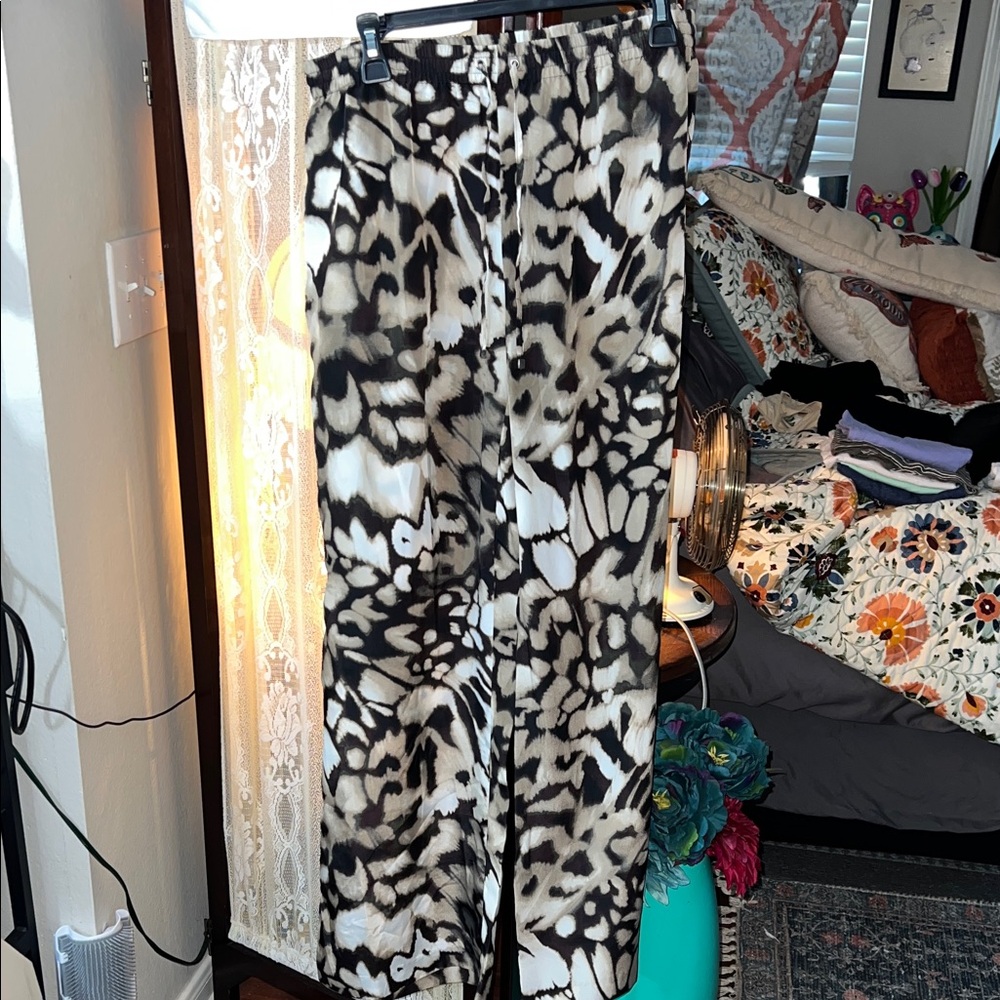 Calvin Klein Black and White Wide Leg Pants